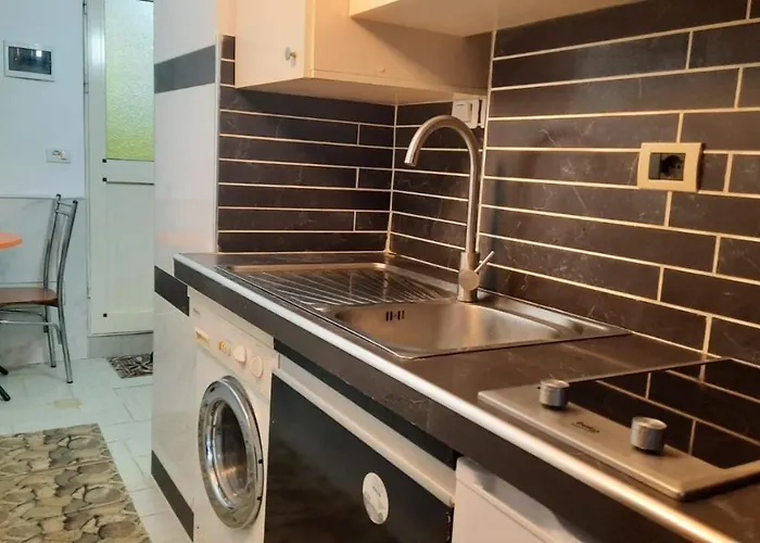 Lovely Apt.0-1 Tiran